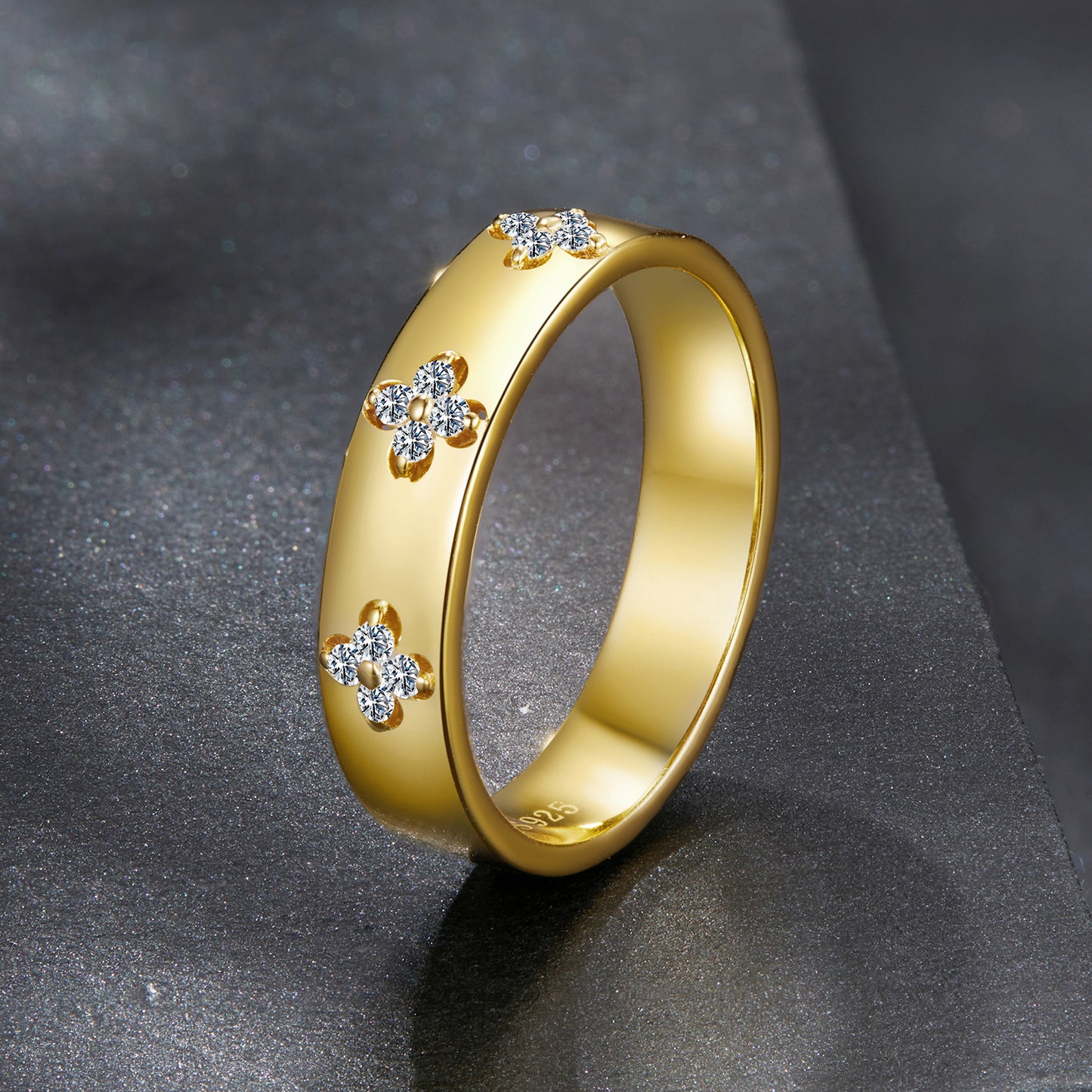 Lucky Clover Moissanite Ring