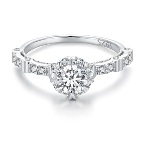 Exquisite Moissanite Ring