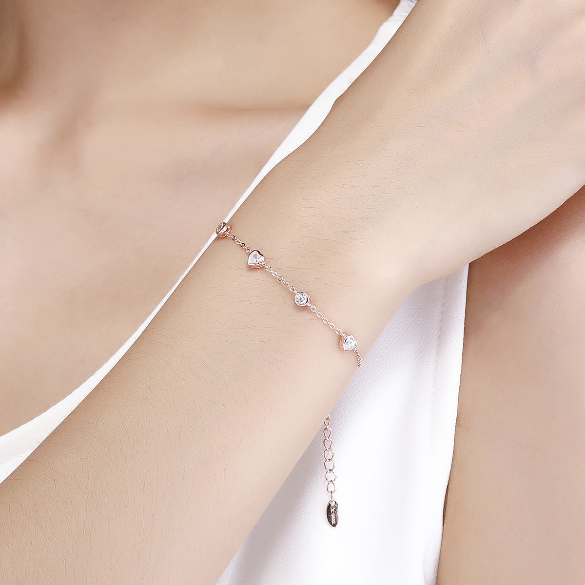 Minimalist Beauty Bracelet