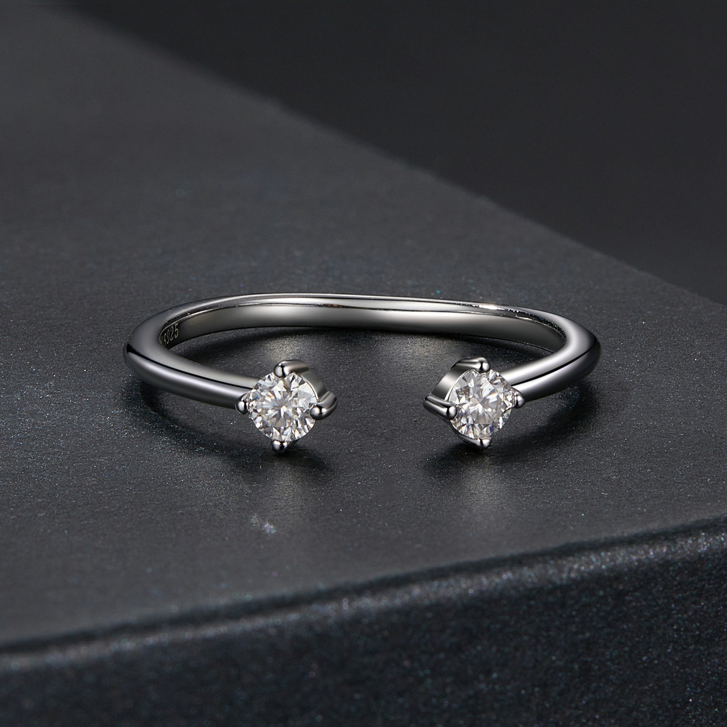 Elegant Moissanite Adjustable Ring