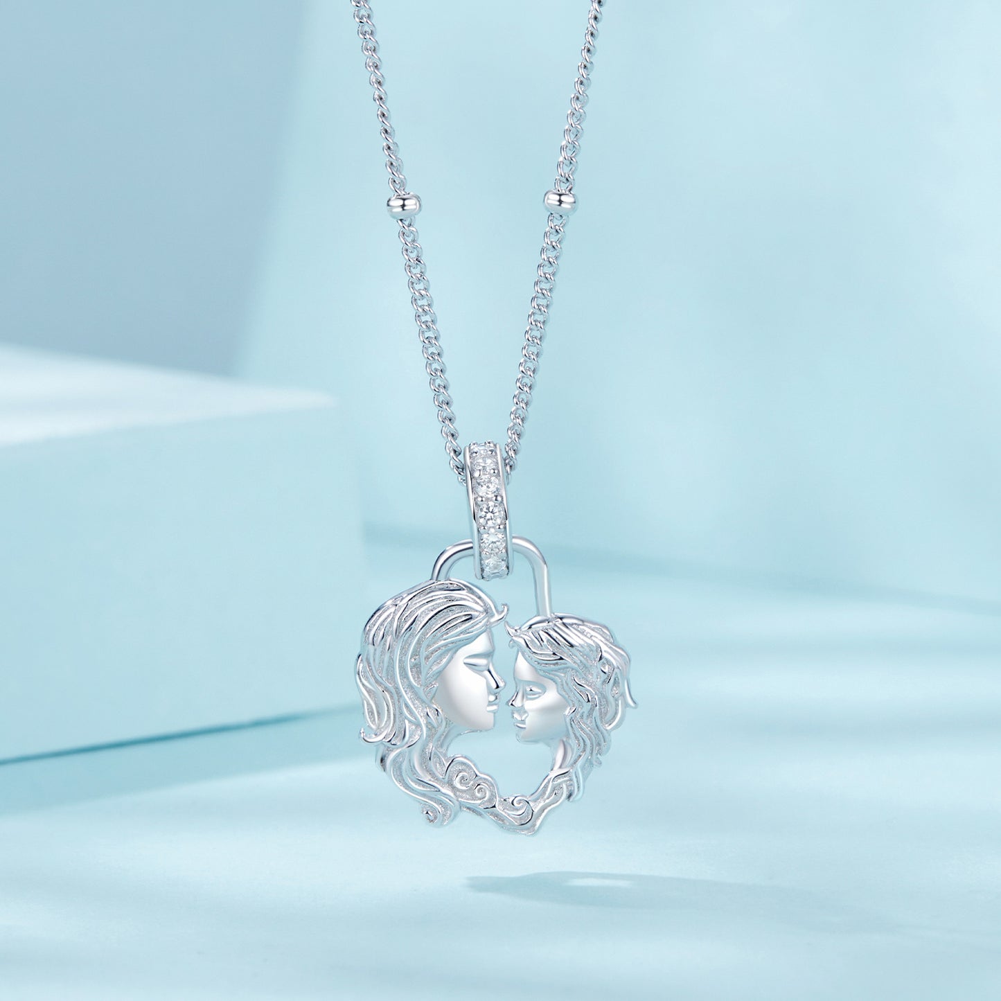 Sentimental Pendant Necklace