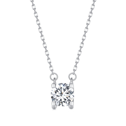 Luxurious Moissanite Necklace