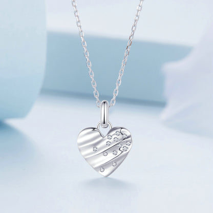 Rippling Heart Pendant Necklace