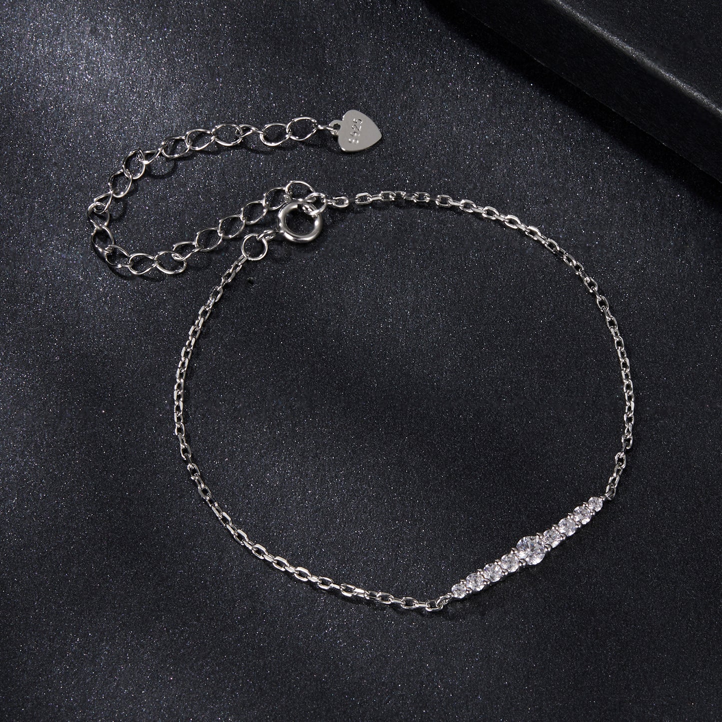 Minimalist Moissanite Bracelet