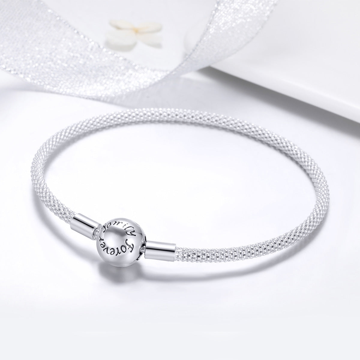 Eternal Love Basic Bangle