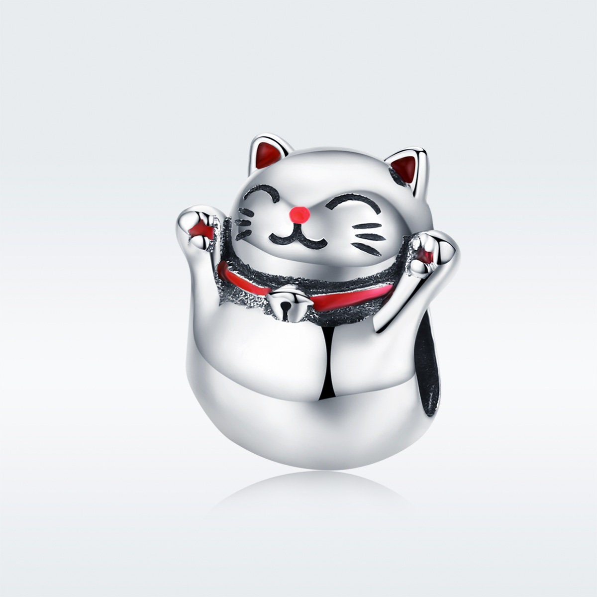Lucky Cat Charm