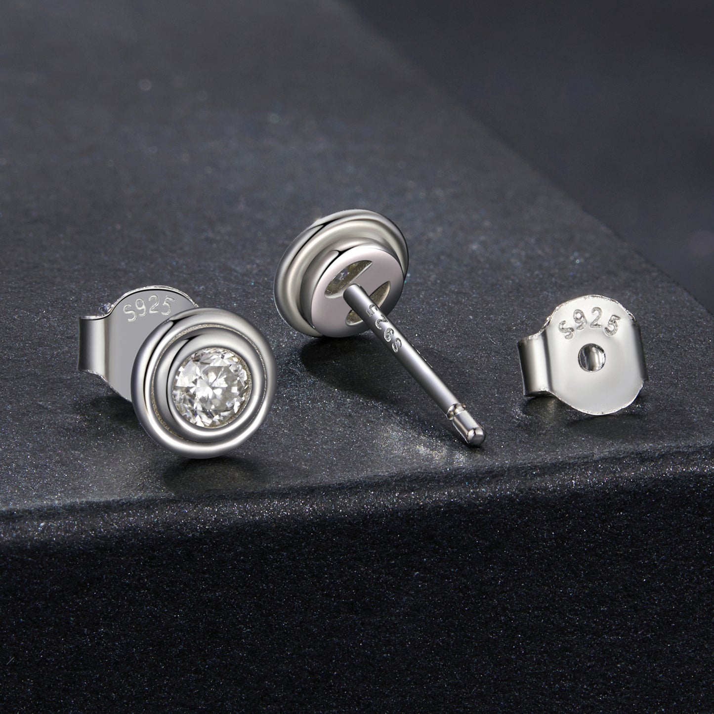 Bubble Design Moissanite Studs