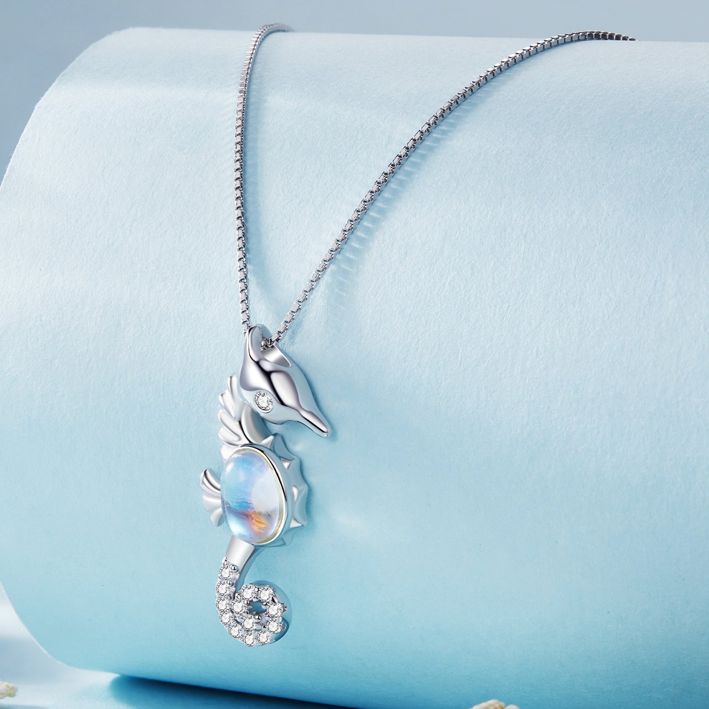 Seahorse Pendant Necklace