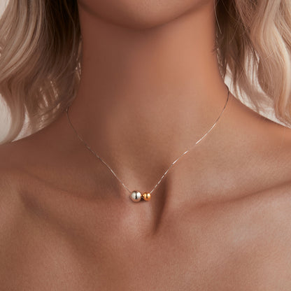 Clasping Pendant Necklace
