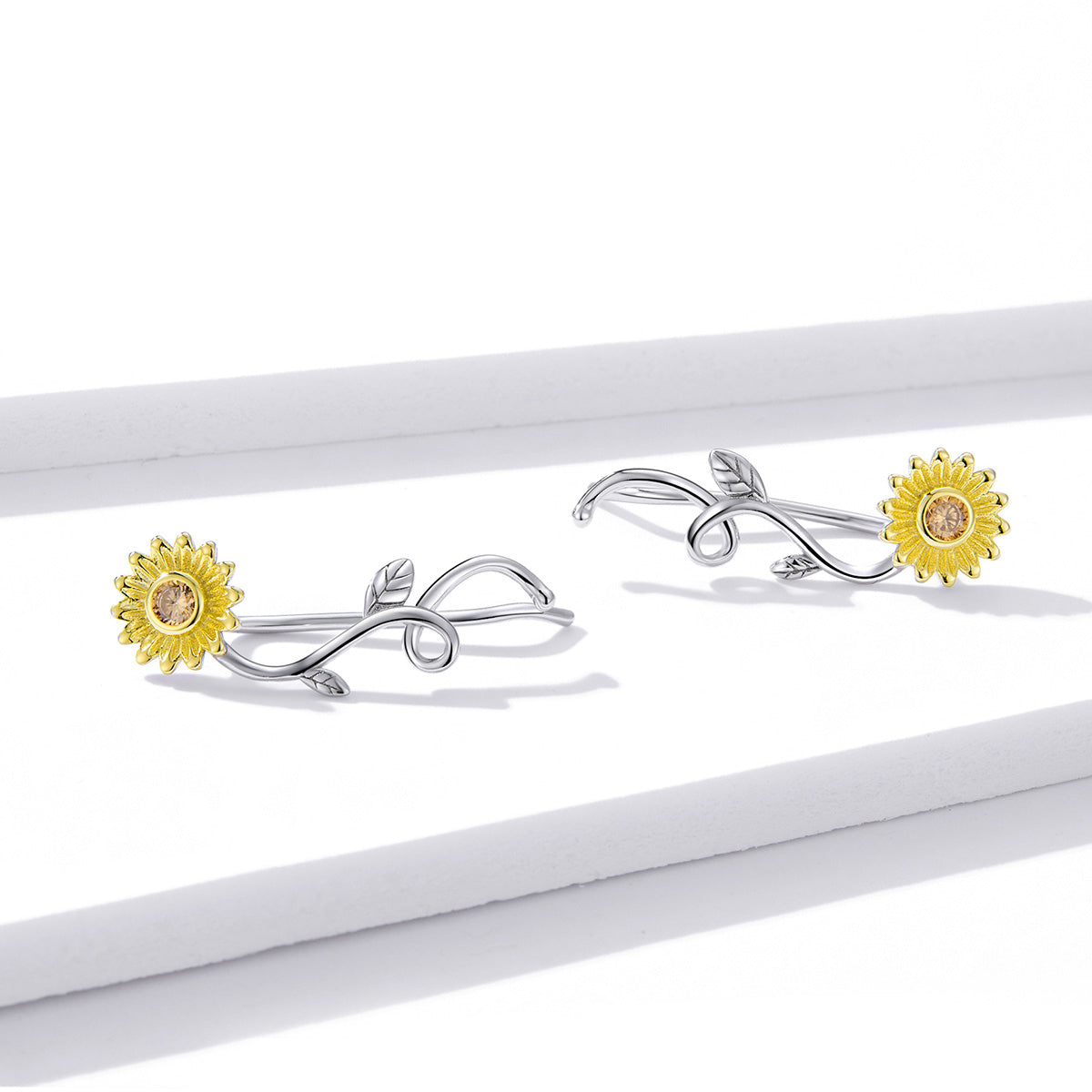 Fresh Daisy Hoop Earrings