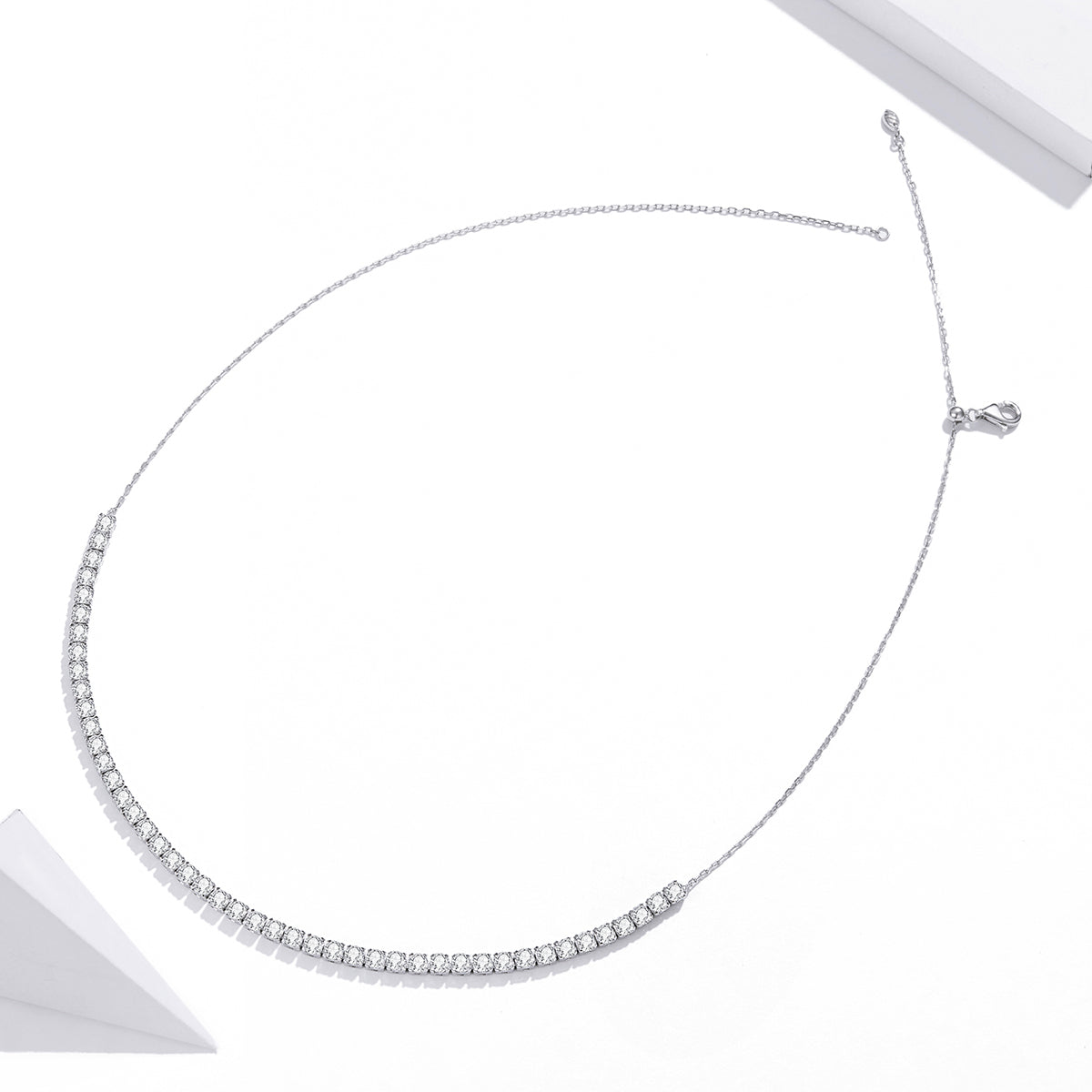 Shimmering Collarbone Necklace