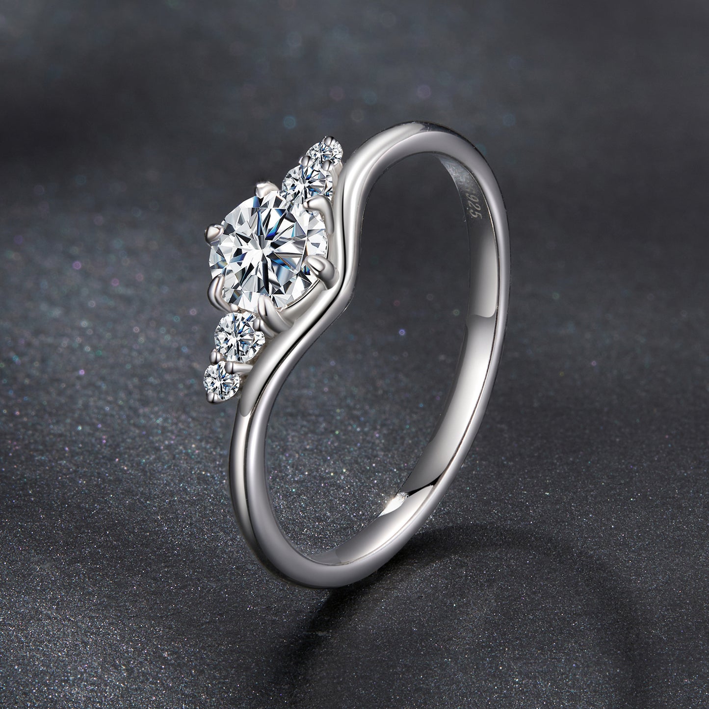 Dazzling Moissanite Wedding Ring