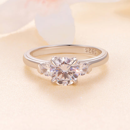 Exquisite Moissanite Ring