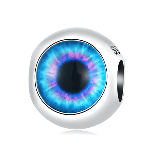 Bizarre Eye Charm